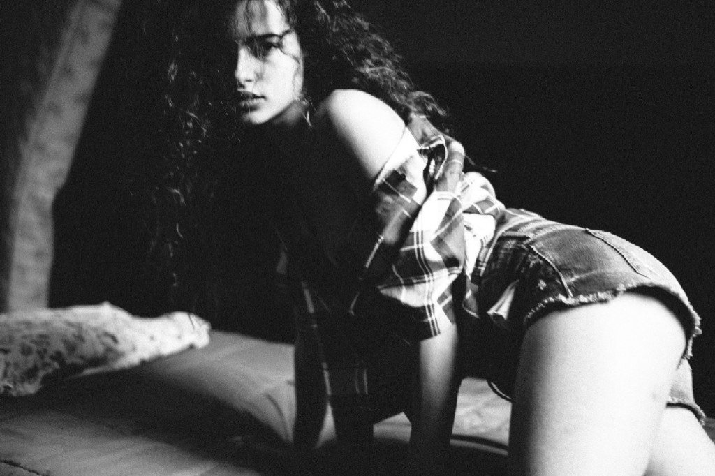 Chiara Scelsi Sexy Topless thefappening.so 4