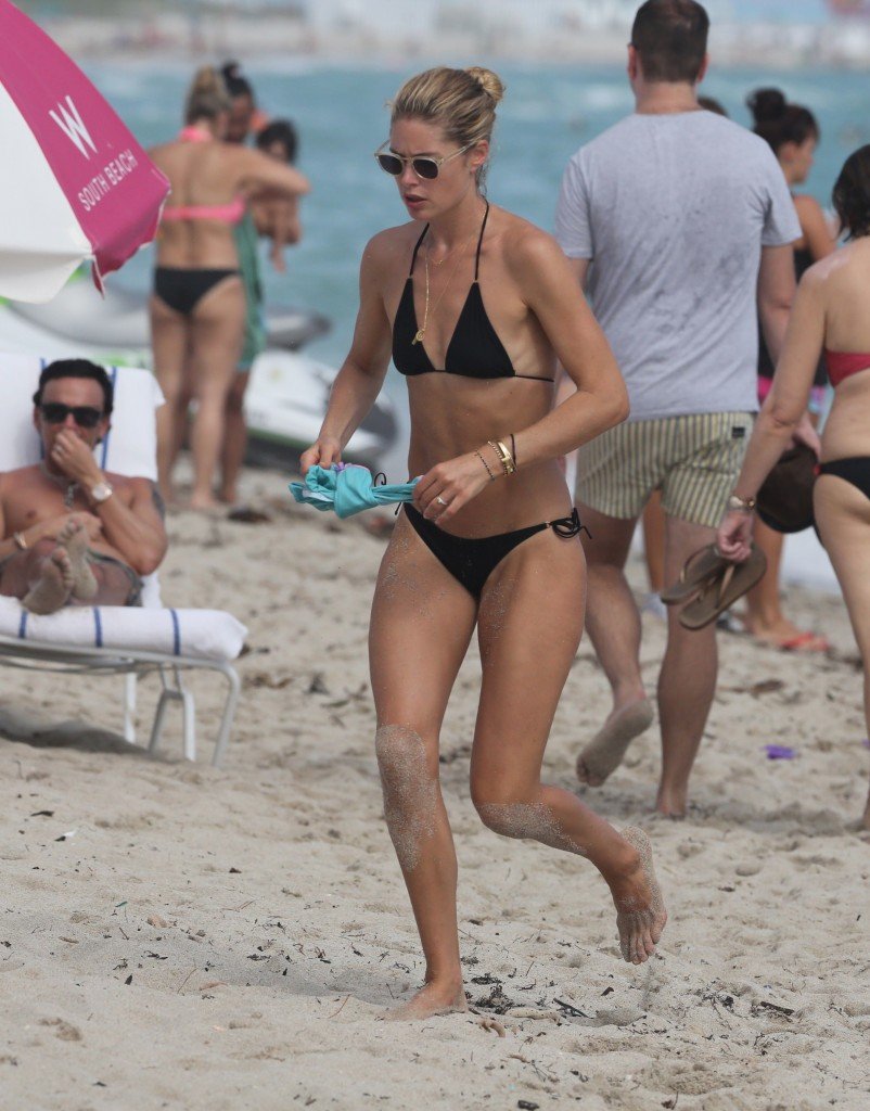 Doutzen Kroes Sexy thefappening.so 30