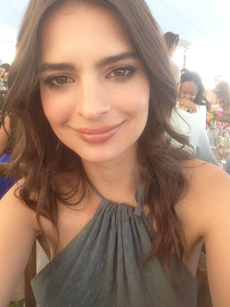 Emily Ratajkowski New Leaked Photos 111 thefappening.so