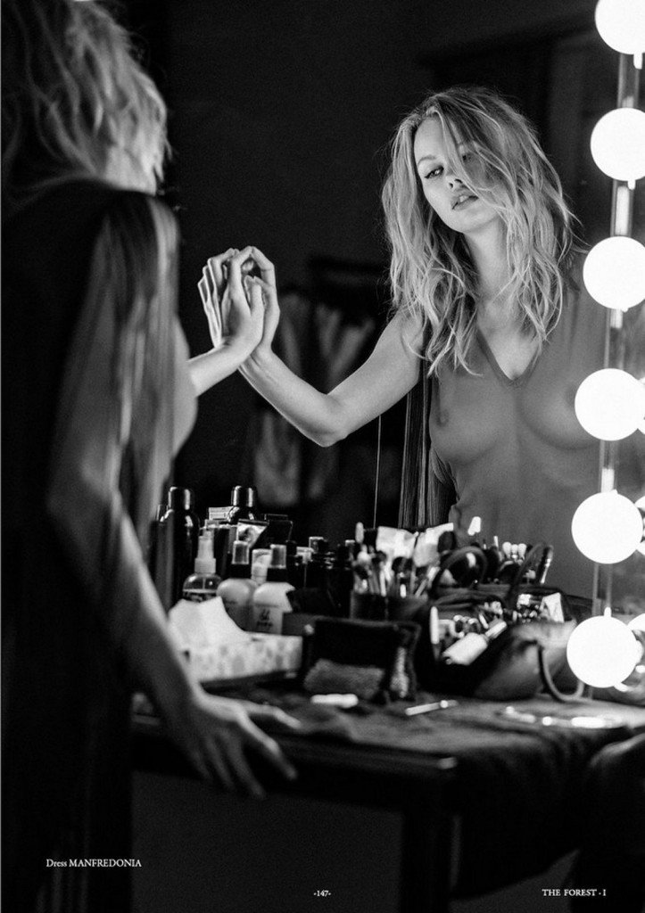 Emma Stern Transparente y Sexy 10