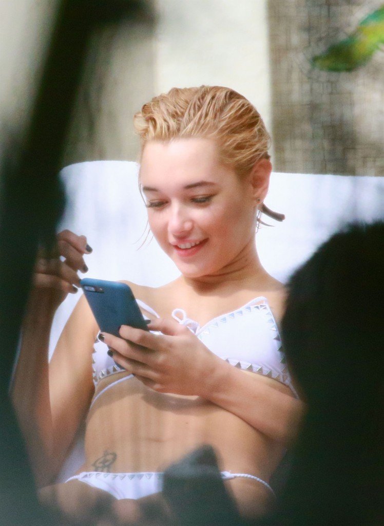 Sarah Snyder & Chantel Jeffries Sexy 4 thefappening.so