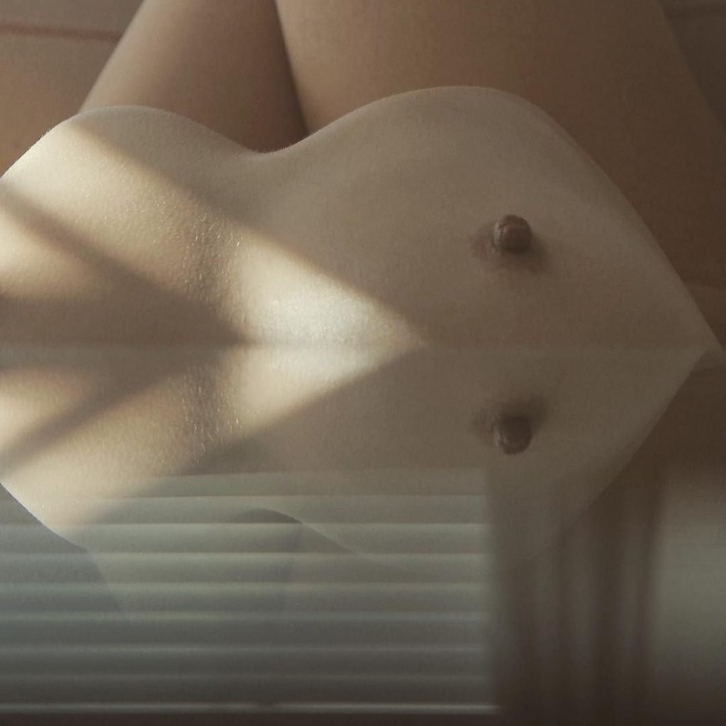 Dora Madison Burge Nude 