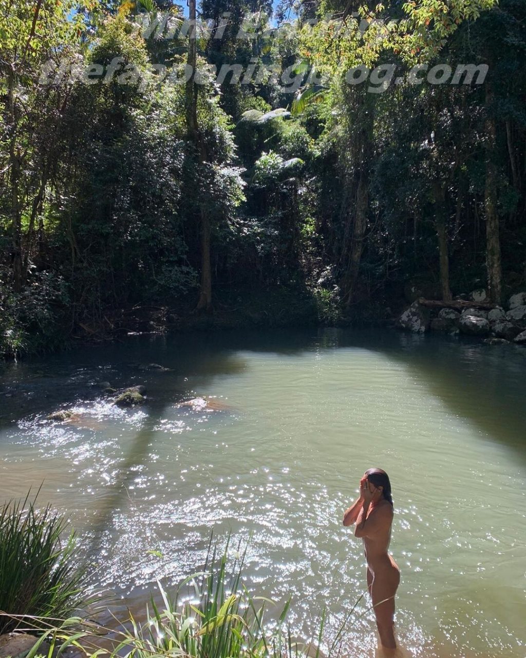 Mimi Elashiry Nude