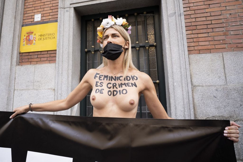 Activistas desnudas de Femen