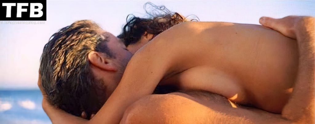 Salma Hayek Desnuda
